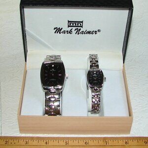 Mark Naimer Boxed His & Hers Wristwatch Watch Set, Matching Silver Tone, NOS C21